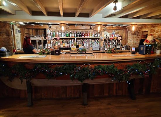 jersey/saint-brelade/bar/the-old-court-house