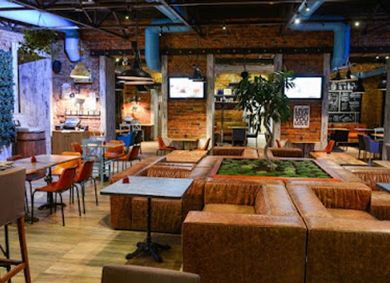 ukraine/kharkiv/constitution-square/bar/argentina-grill