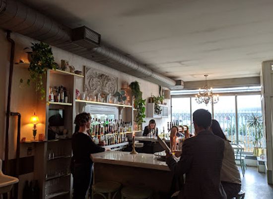 canada/toronto/kensington-market/bar/grey-gardens