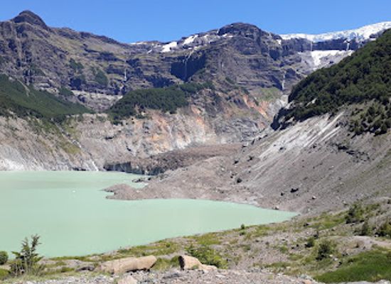argentina/cerro-tronador/bar/restaurante-los-ventisqueros