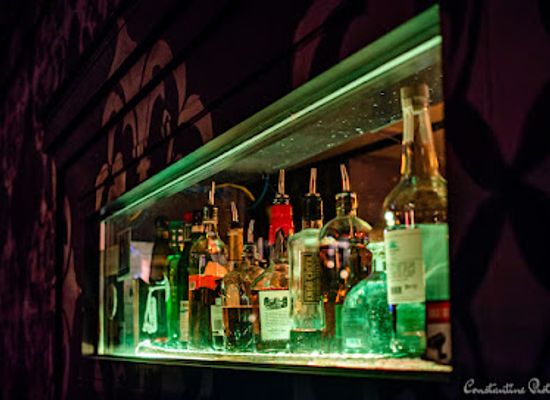 maine/greater-portland-and-casco-bay/bar/flask-lounge