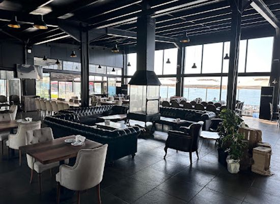 turkiye/trabzon/arakli/bar/arakale-restaurant-cafe