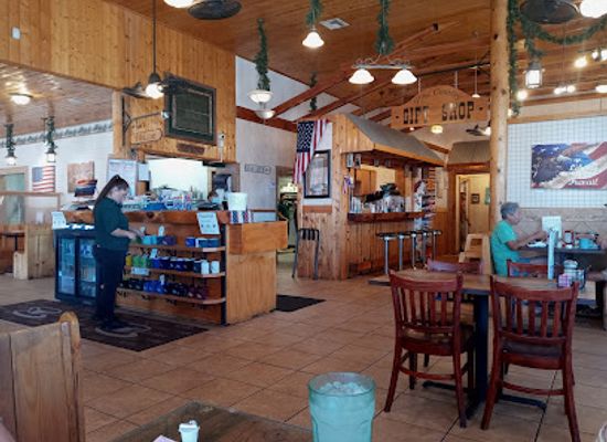 arizona/yavapai-county/bar/pine-country-restaurant