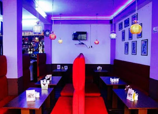 india/gangtok/bar/knock-bar-and-restaurant
