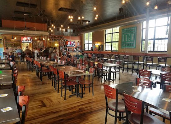 virginia/shenandoah-national-park/bar/woodstock-brewhouse