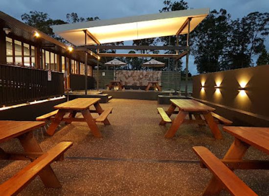 australia/mid-north-coast/bar/wynter-tavern