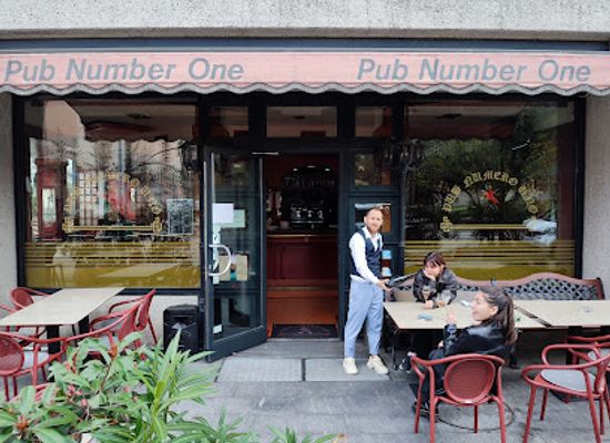 switzerland/lugano/bar/pub-number-one