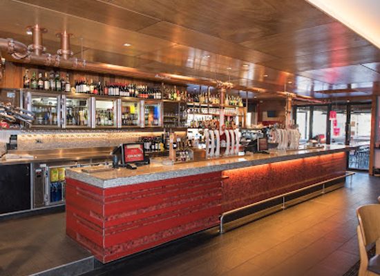 australia/western-district/bar/the-red-lion-ballarat