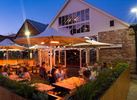 australia/tasmania/bar/botanica-bar-salamanca