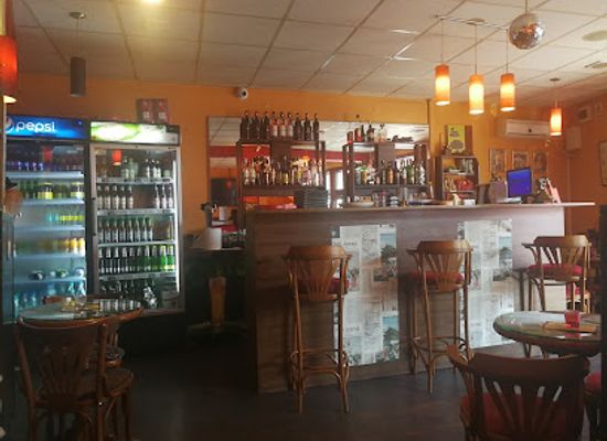 romania/galati/bar/paris-cafe