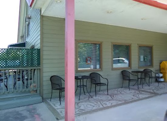 florida/apalachicola/bar/hong-kong-bistro