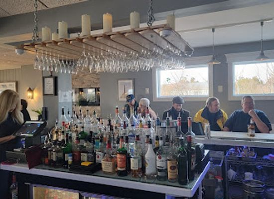 new-york/the-hamptons/bar/78-foster-restaurant-bar