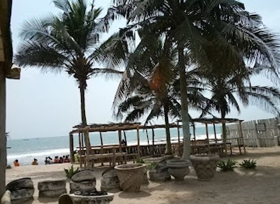 ghana/kokrobite/bar/king-size-coffee-shop-beach-bar-tours