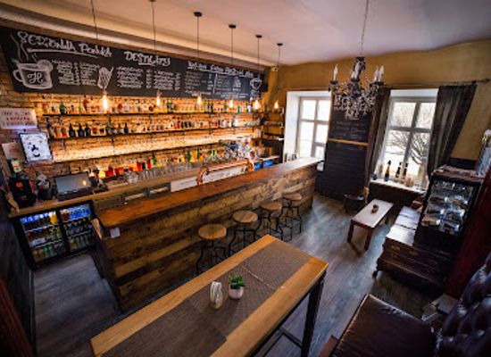 slovakia/martin/bar/kocur-kava-bistro