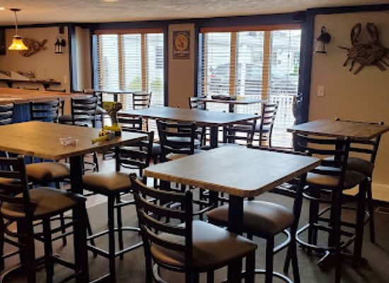 massachusetts/plymouth-county/bar/aroma-tavern-and-grill