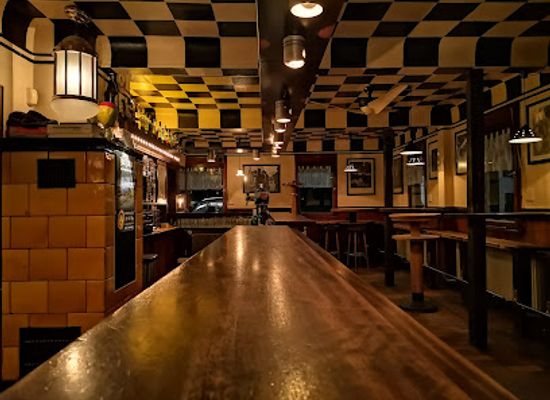 germany/eifel-national-park/bar/joe-s-garage