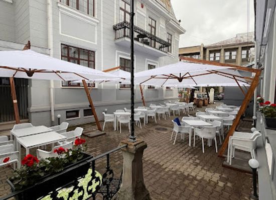 romania/prahova/bar/wine-bar-the-fable