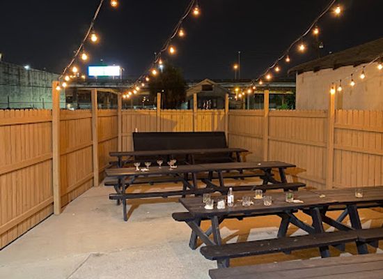 louisiana/lake-pontchartrain/bar/blue-ruin-speakeasy
