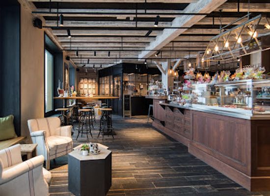 switzerland/andermatt/bar/restaurant-biselli