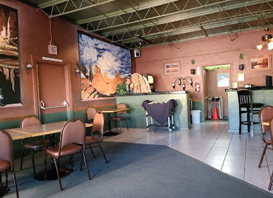 arizona/antelope-canyon/bar/bonkers-restaurant