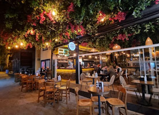 turkiye/izmir/alsancak/bar/give-more-pub