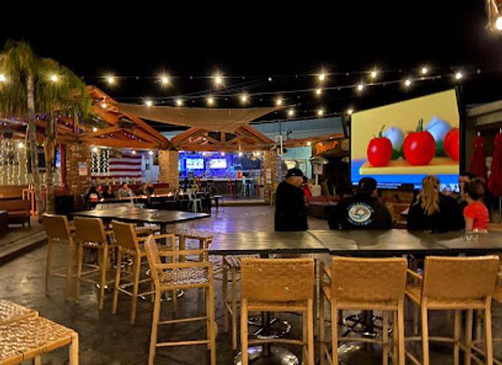 arizona/scottsdale/bar/boondocks-patio-grill-scottsdale