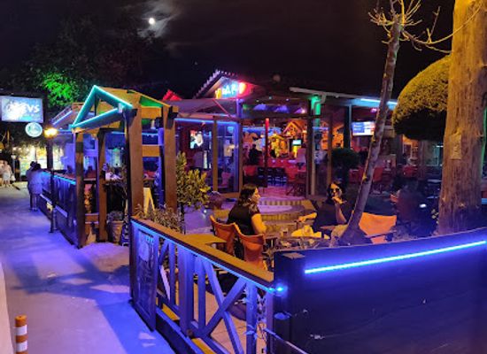 greece/ionian-islands/bar/zeus-bar