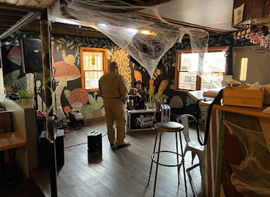 arkansas/ozark-national-forest/bar/tallgrass-bar-and-grill