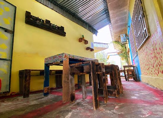 gabon/middle-ogooue-province/bar/okoume-chill-bar-restaurant