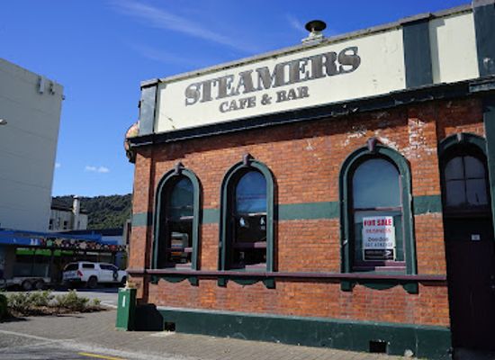 new-zealand/greymouth/bar/sampan-house