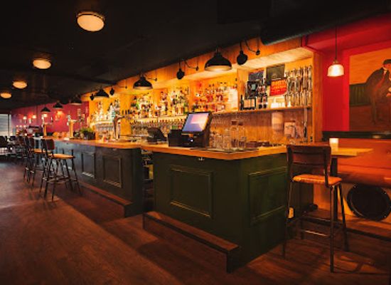 norway/bergen/bar/vinyl-plater-ol