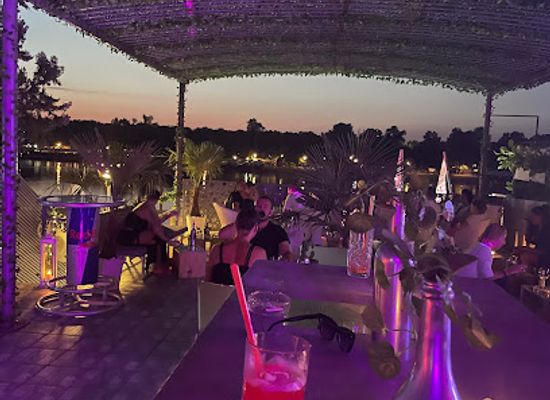 serbia/ada-ciganlija/bar/shine-bar