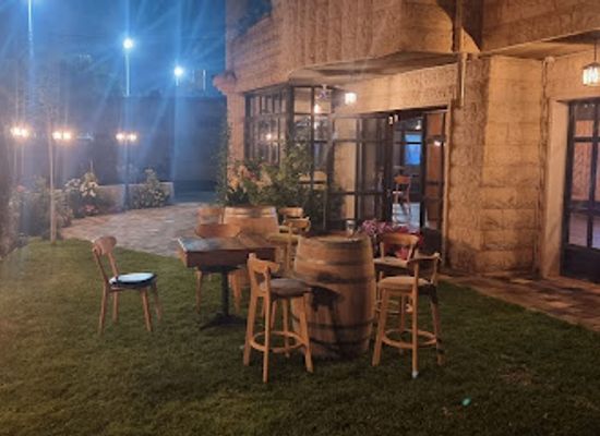 israel/golan-heights/bar/vly