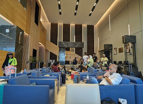 kuwait/farwaniya-governorate/bar/al-mubarakiya-lounge