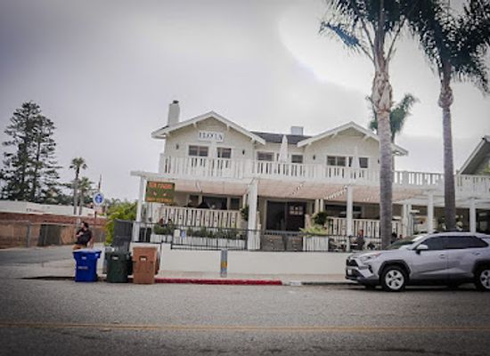 california/ventura-county/bar/ten-tigers-bar
