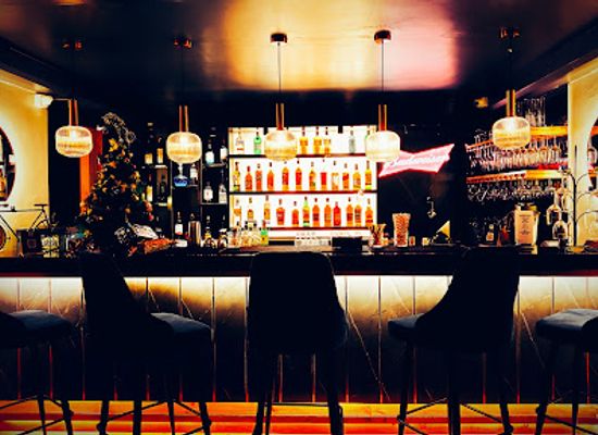 india/darjeeling/bar/the-chancellor-restobar