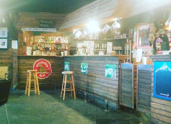 canada/fundy-national-park/bar/village-pour-house-wenday-1st-stop