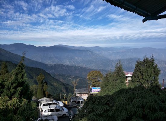 india/darjeeling/batasia-loop/bar/joey-s-pub