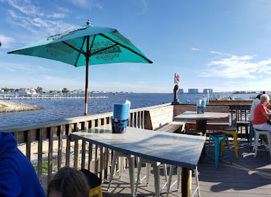 alabama/gulf-coast/bar/barometer-tiki-raw-bar