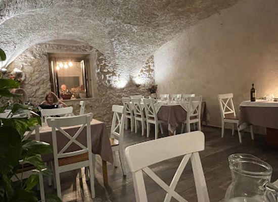 italy/abruzzo-national-park/bar/da-giuseppe