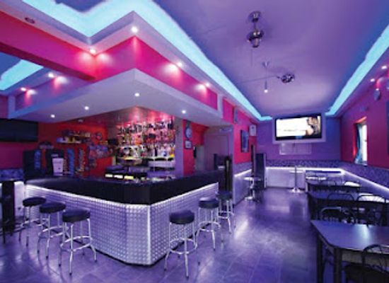 malta/mellieha/bar/square-gastro-bar