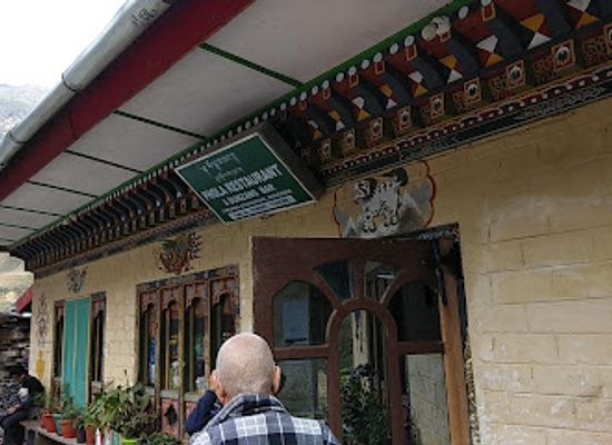 bhutan/chhukha/bar/phola-restaurant-and-bumzang-bar