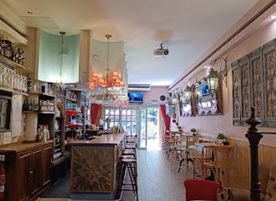 spain/seville/triana/bar/baroness-bar