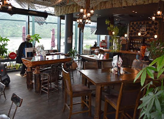 japan/bizen/bar/arcadia-village