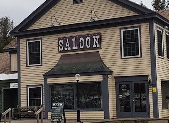 vermont/molly-stark-state-park/bar/valley-view-saloon