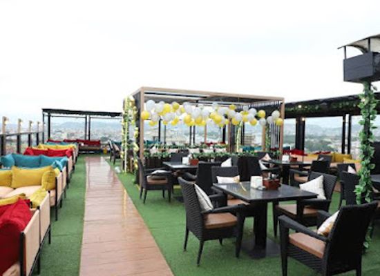 india/jaipur/hawa-mahal/bar/blackout-club-in-jaipur