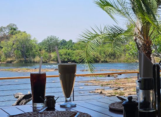 zimbabwe/zambezi-valley/bar/baines-restaurant