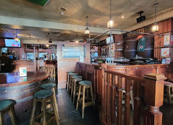 japan/hiroshima/bar/molly-malone-s