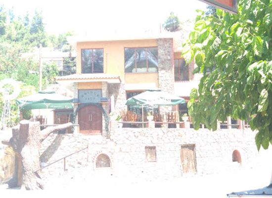 cyprus/kakopetria-village/bar/bridge-club