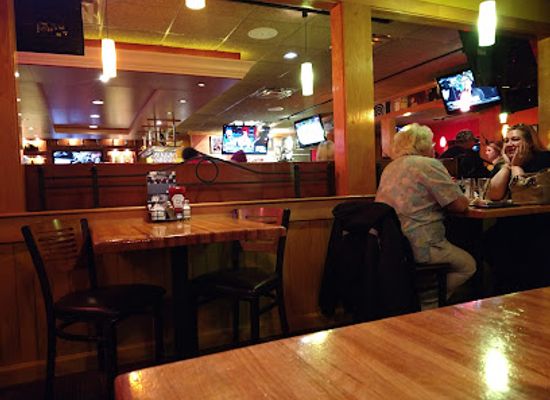 south-dakota/black-hills/bar/applebee-s-grill-bar